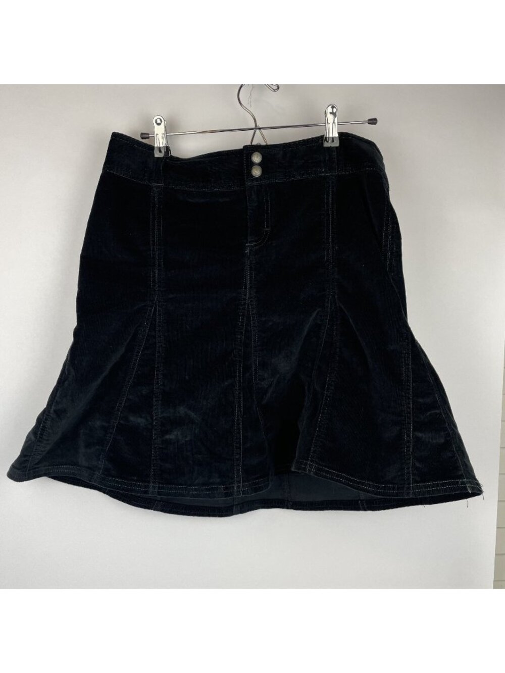 Athleta Black Corduroy Mini Skirt – Flare A-Line No Size Tag 17"x19"  Soft